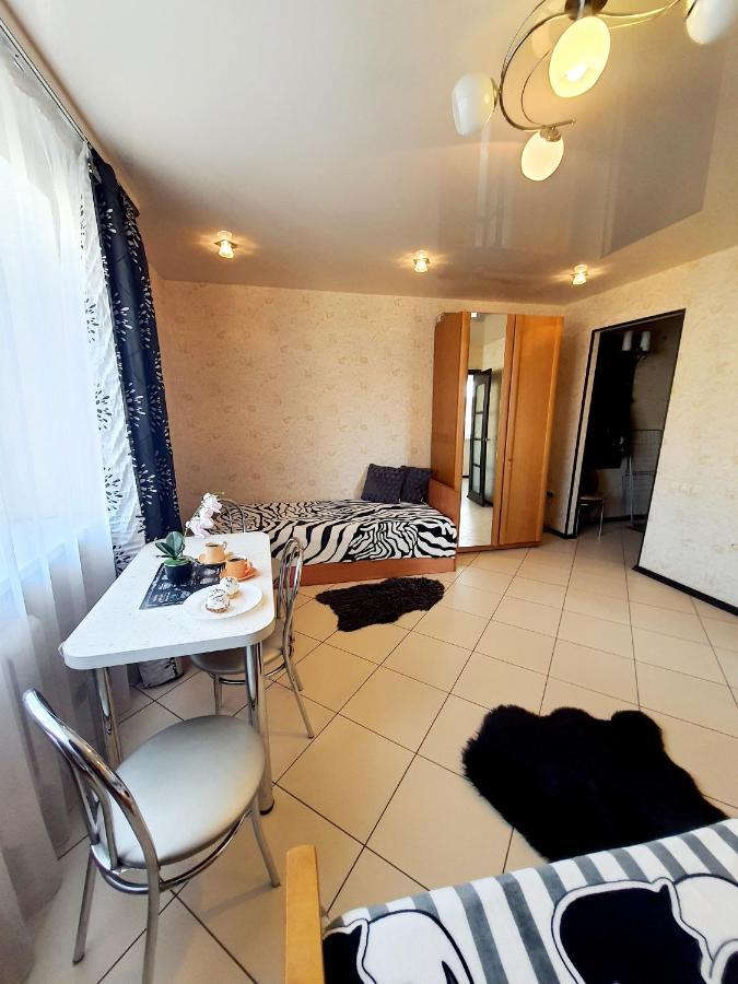 Apartments On Sotsialisticheskaya Kak Doma Bobrujszk Kültér fotó